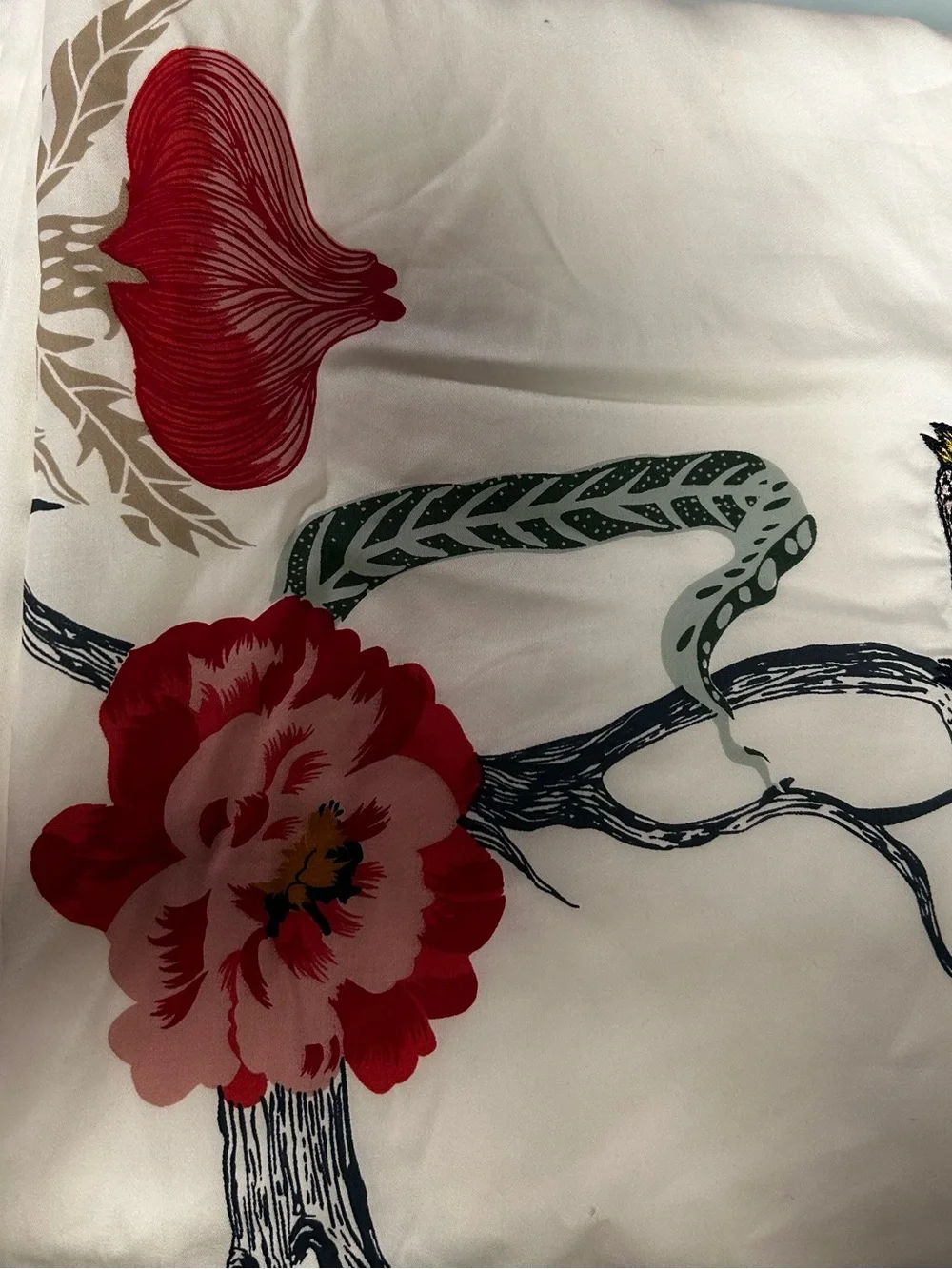 IKEA JÄTTELILJA White Bedding Label Detail